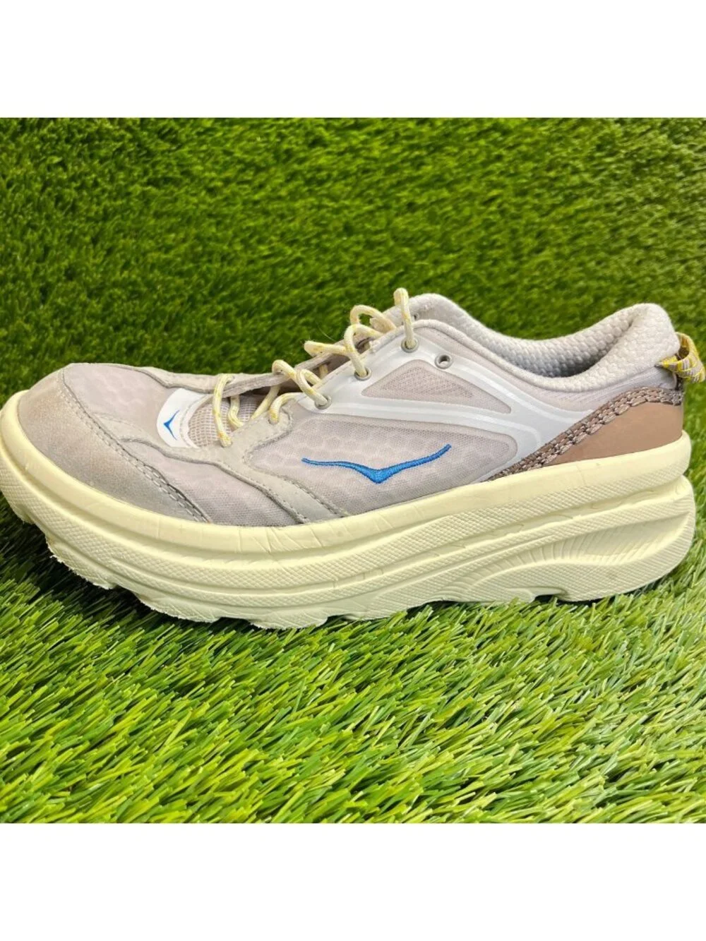 Hoka please review